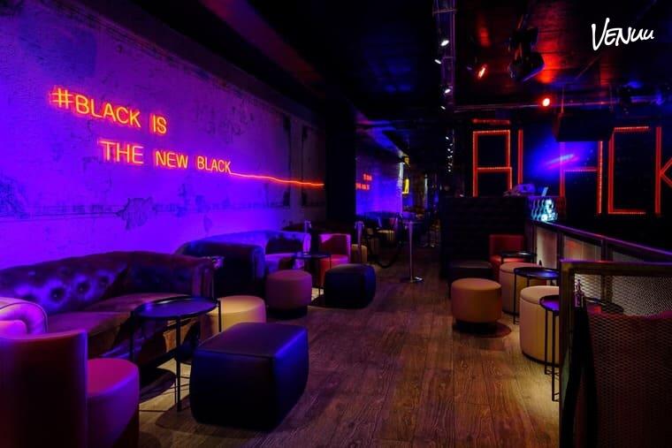 Black Star VIP, reservado exclusivo para fiestas privadas con glamour oscuro.