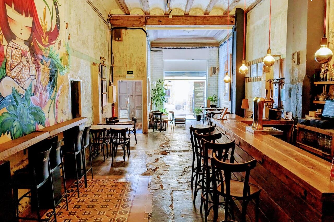 La Escuela de Ruzafa, espacio cultural para fiestas infantiles creativas en Valencia.