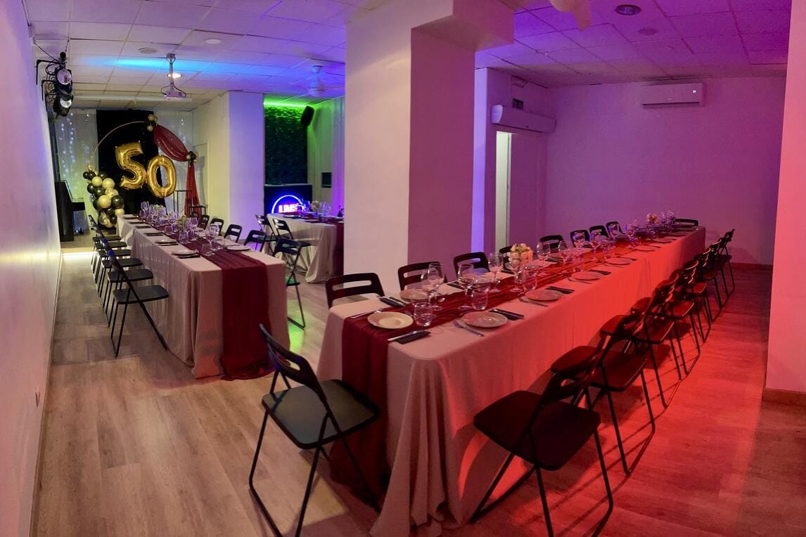 Mi Tierra Club, espacio versátil y vibrante para fiestas privadas en Valencia.