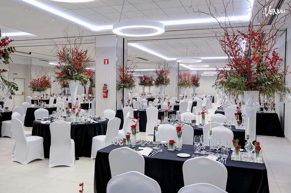 Gran Centelles en Oliva Nova, salón espectacular para bodas y eventos con glamour.