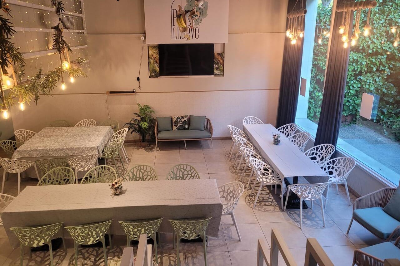 Por si Llueve, espacio versátil y cubierto ideal para cumpleaños infantiles personalizables en Madrid.