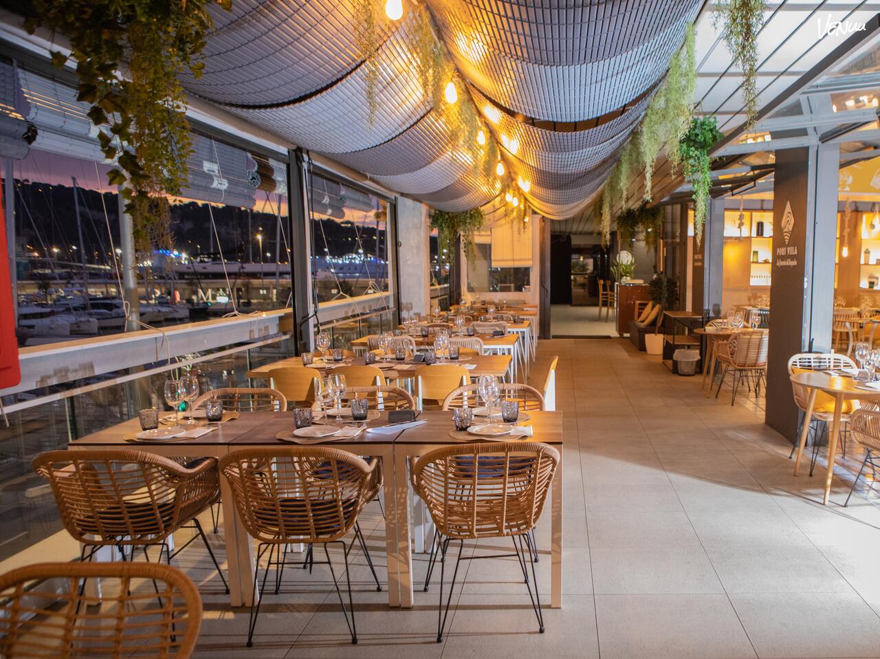 Port Vela, terraza con alma náutica para eventos elegantes con brisa marina en Barcelona.