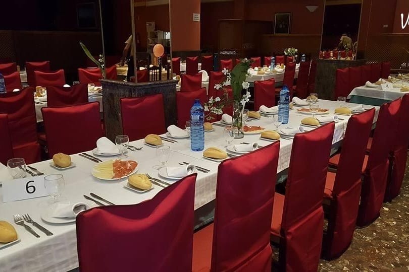 Restaurante Padilla 2, bodas con sabor tradicional, mucho cariño y alegría de barrio.