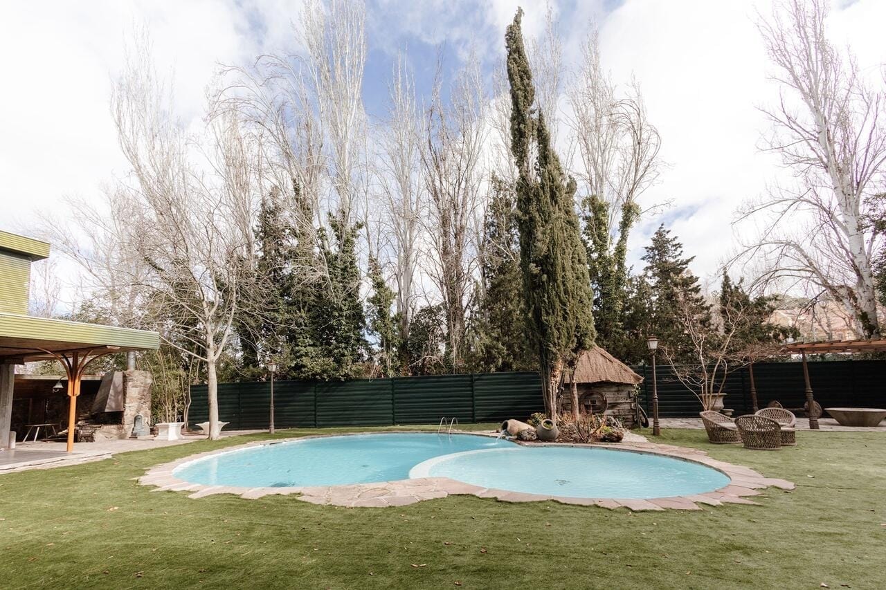  Espacio La Moraleja, finca privada elegante en Madrid para fiestas premium y celebraciones únicas.