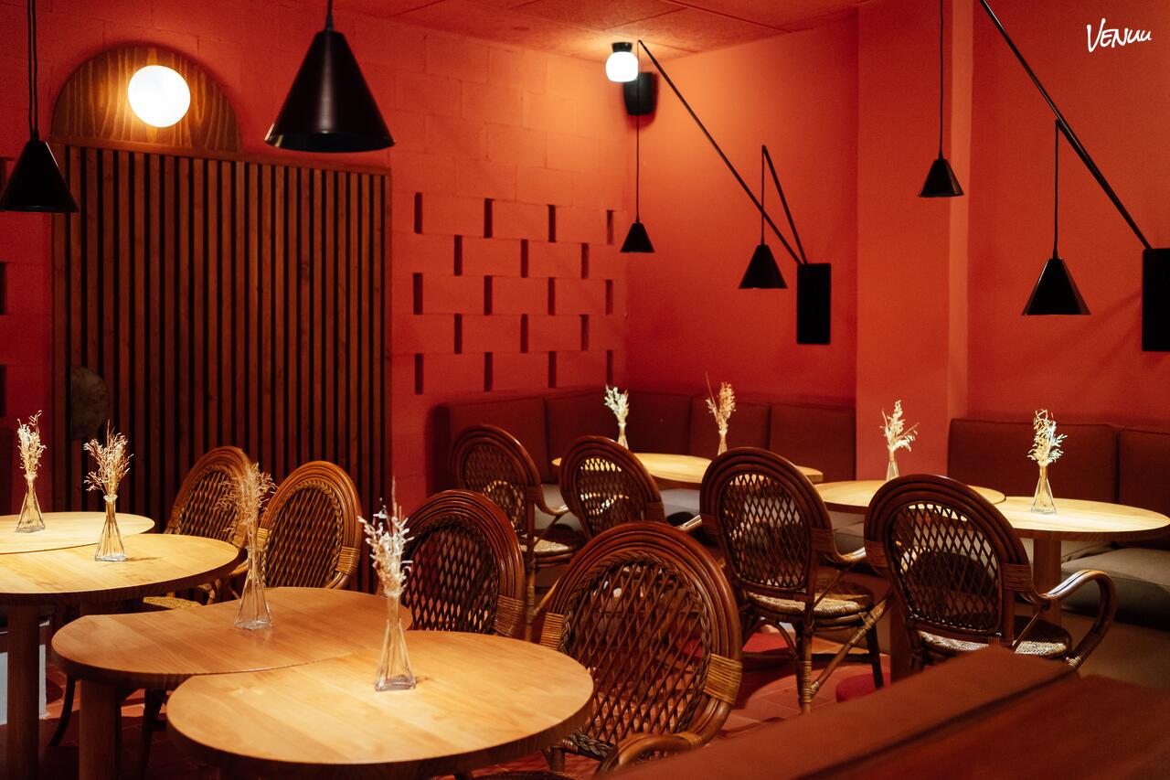 Little Andaman / Sala Rosa, restaurante indio con encanto para bodas íntimas y con mucho sabor en Barcelona.