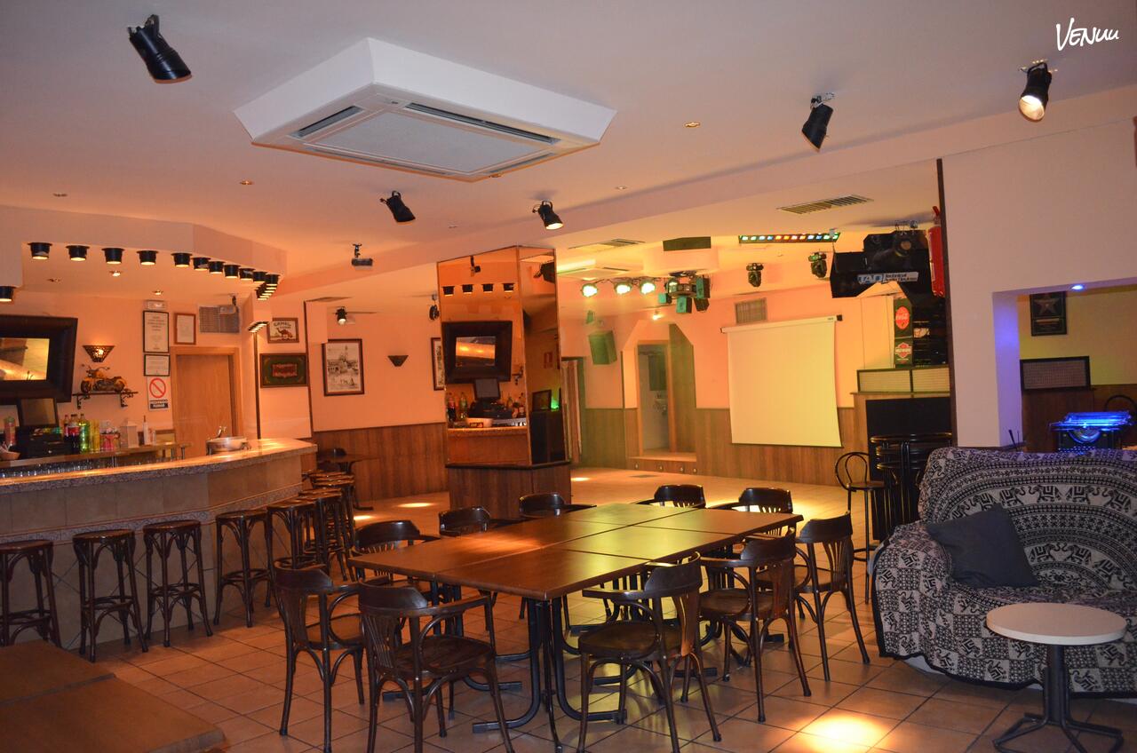  Espacio Elite Madrid lugar elegante para fiestas privadas.