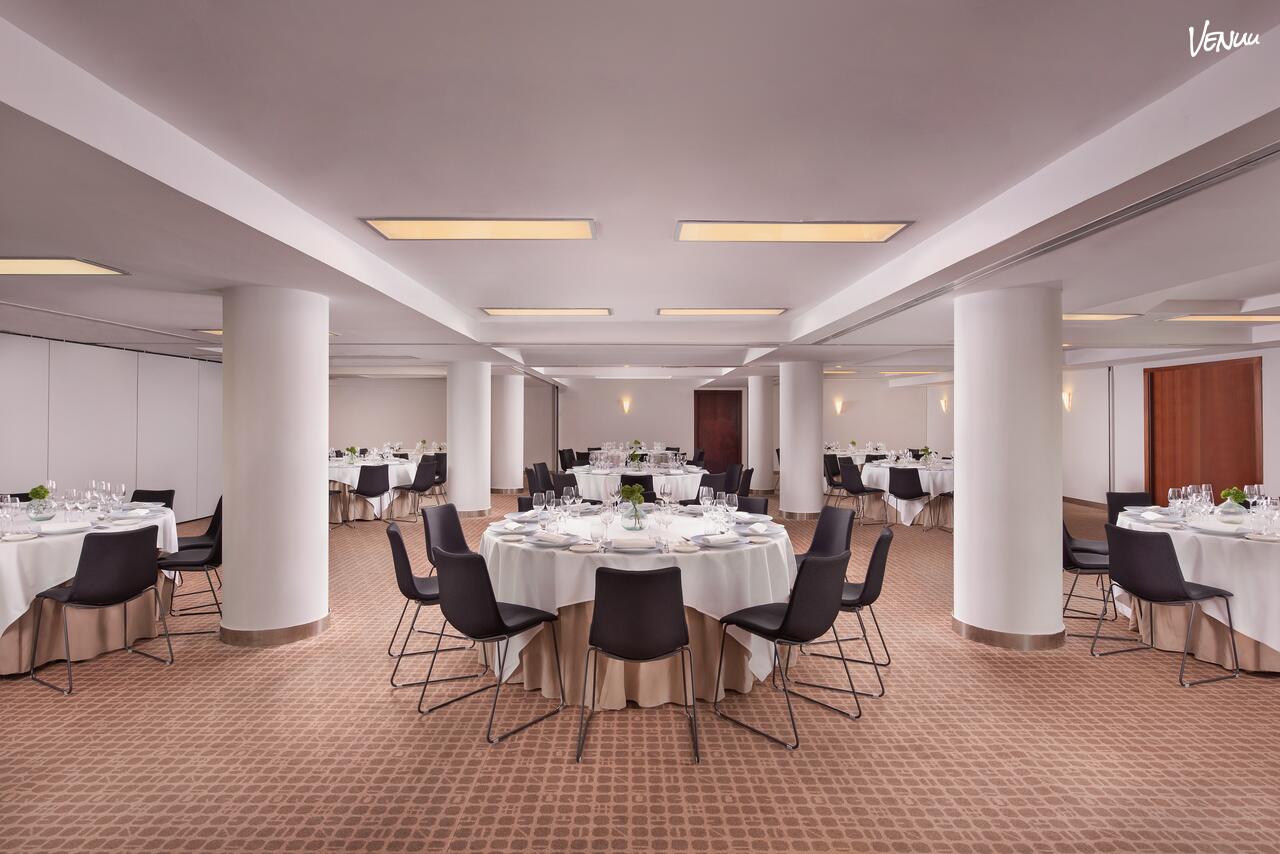 Le Meridien Espai Barcelona salón elegante para bodas.