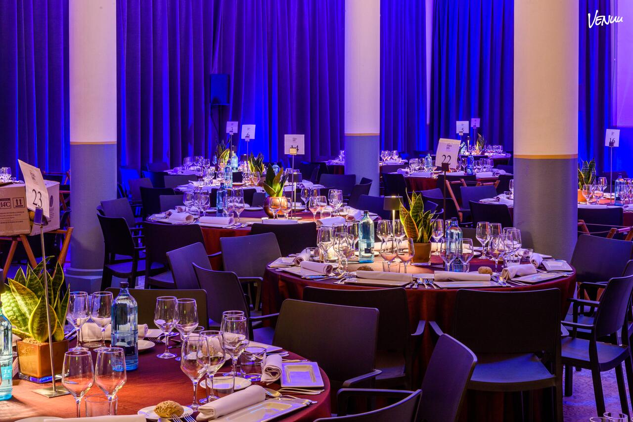 Mas Ravetllat Pla en Barcelona, histórica masía elegante para bodas y eventos.