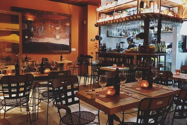 ¿Tarta o Pescaito? Estos 12 Restaurantes de Málaga Son Perfectos Para Tu Próxima Celebración