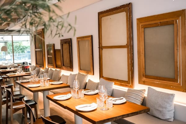 Dónde cenar en Barcelona con tu grupo: 12 restaurantes originales y con buen rollo