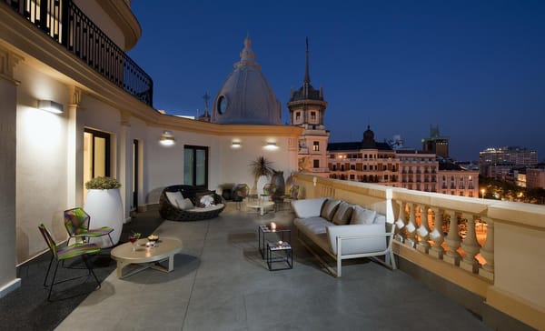 ¿Toca ponerse al día con tus mejores amigas? Aquí los mejores 11 lugares de reunión en Madrid