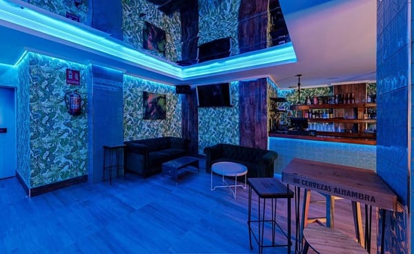 Las 14 Mejores Discotecas para alquilar en Madrid y celebrar como un VIP de verdad