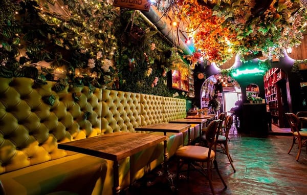 9 Restaurantes cerca de Gràcia con encanto y espacio suficiente para todo tu team