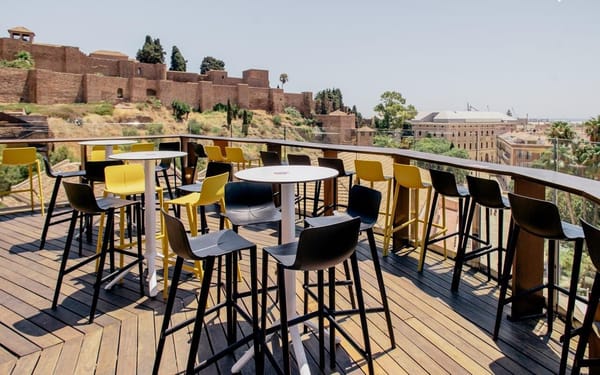 8 Restaurantes para celebrar tu despedida en Málaga sin terminar con el velo en la farola