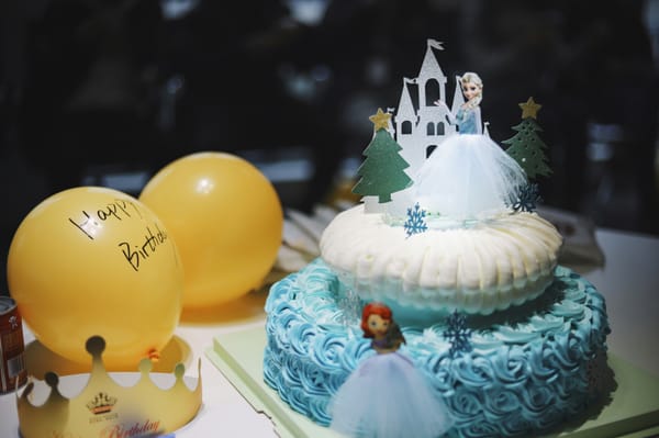 Ideas gratis para fiestas de cumpleaños divertidas: ¡Haz que todos se lo pasen genial!